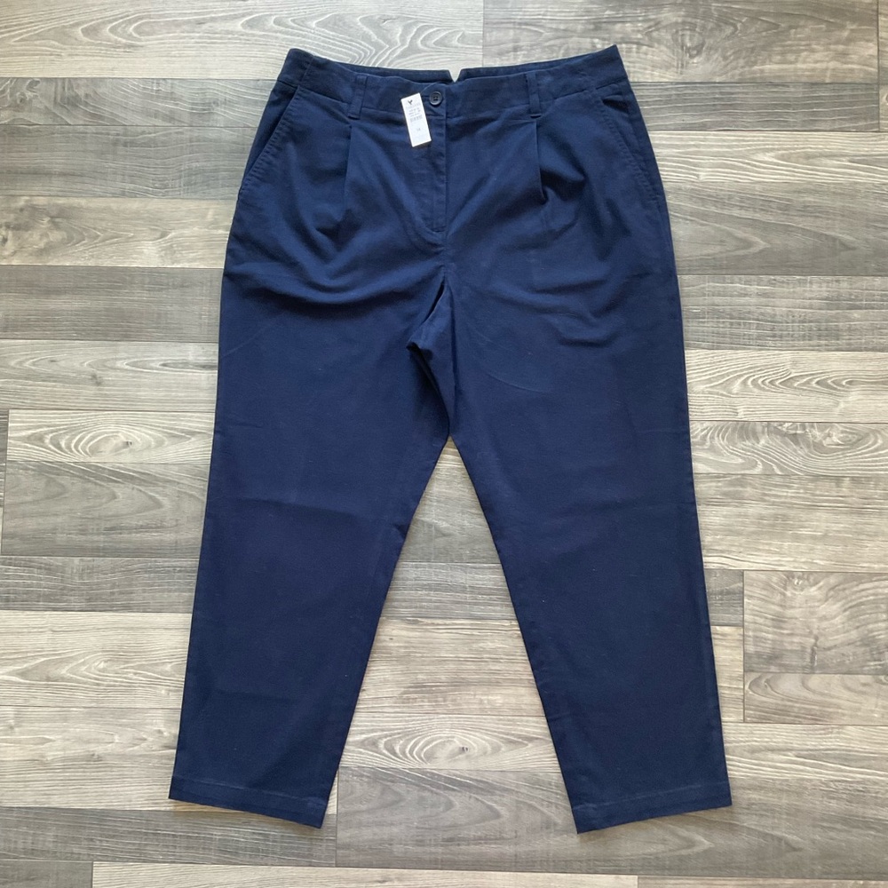 NWT Talbots Chinos Pants Womens 14 Navy Stretch Workwear Classic Tapered Pleated